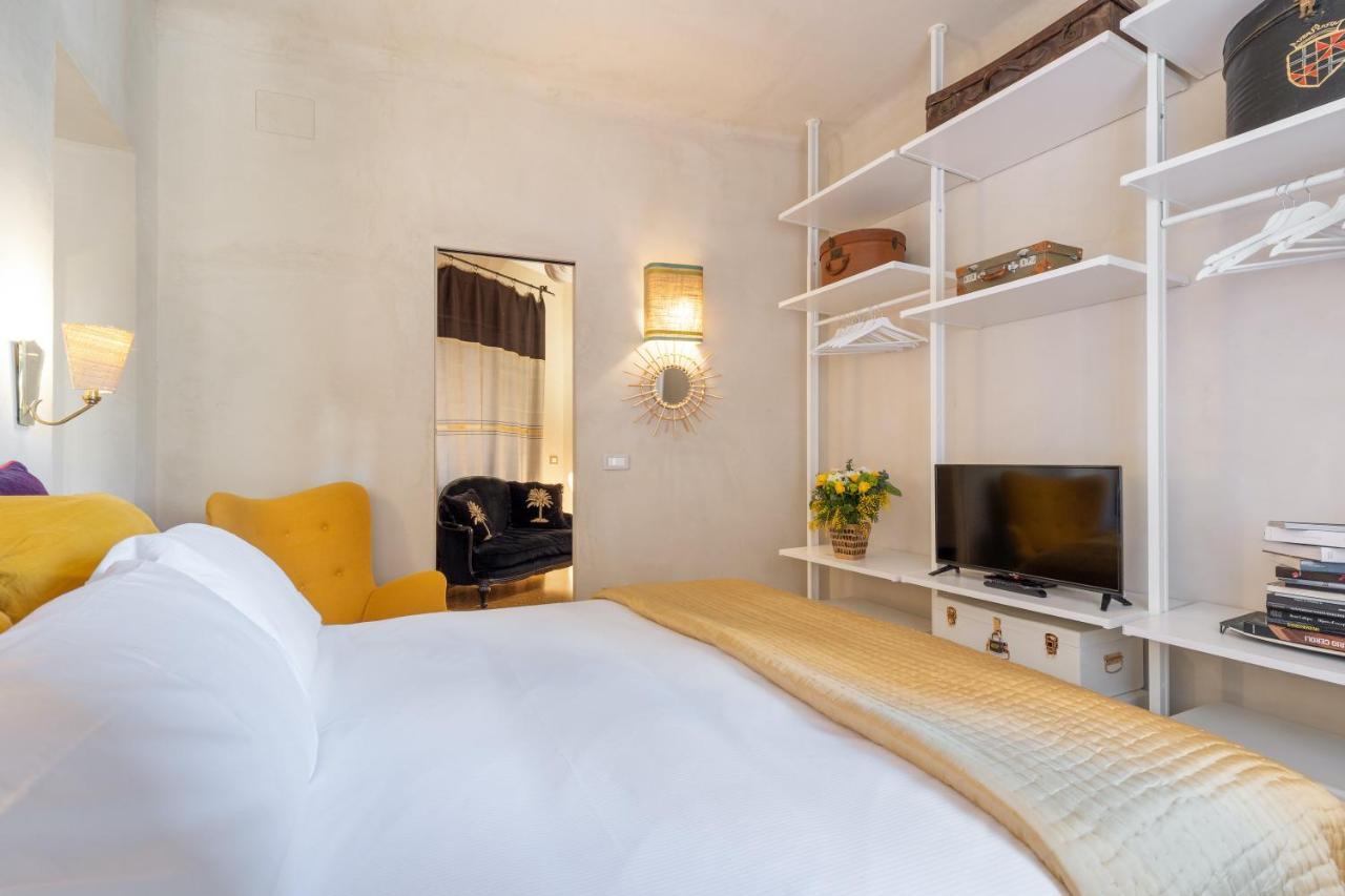 Rome As You Feel - Torre Argentina Art Apartment Kültér fotó
